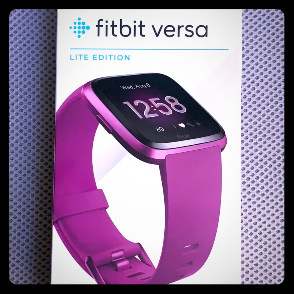 NEW Fitbit Versa Lite Edition